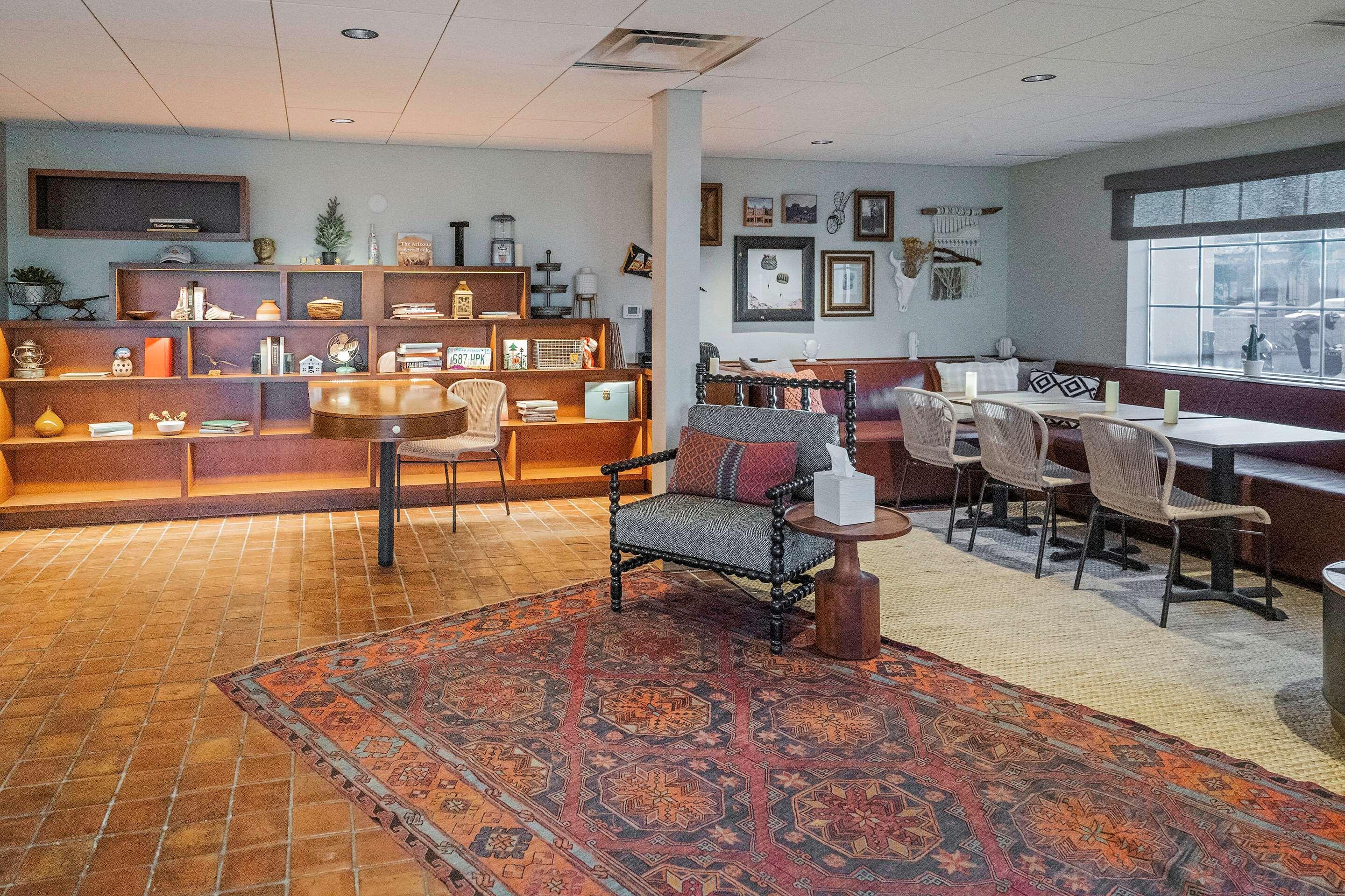 La Quinta Inn & Suites By Wyndham Tempe University, Phoenix Ngoại thất bức ảnh