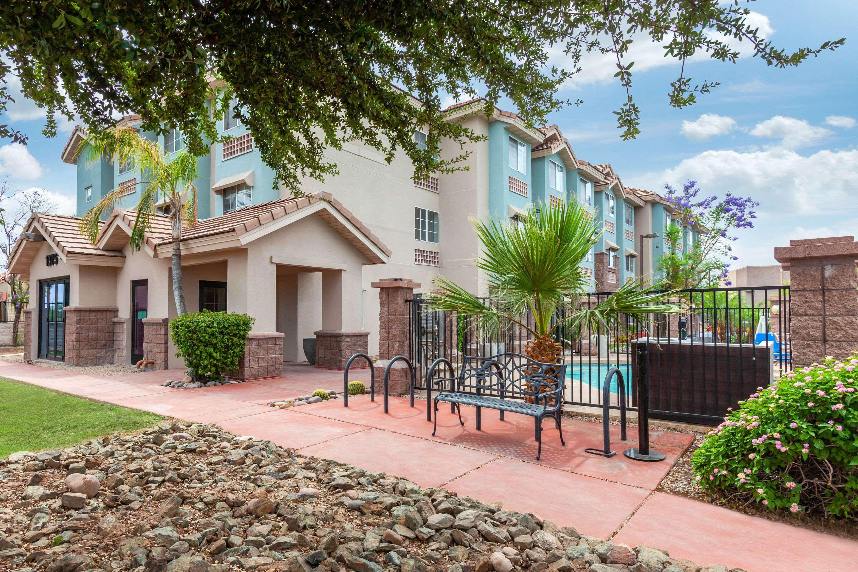 La Quinta Inn & Suites By Wyndham Tempe University, Phoenix Ngoại thất bức ảnh
