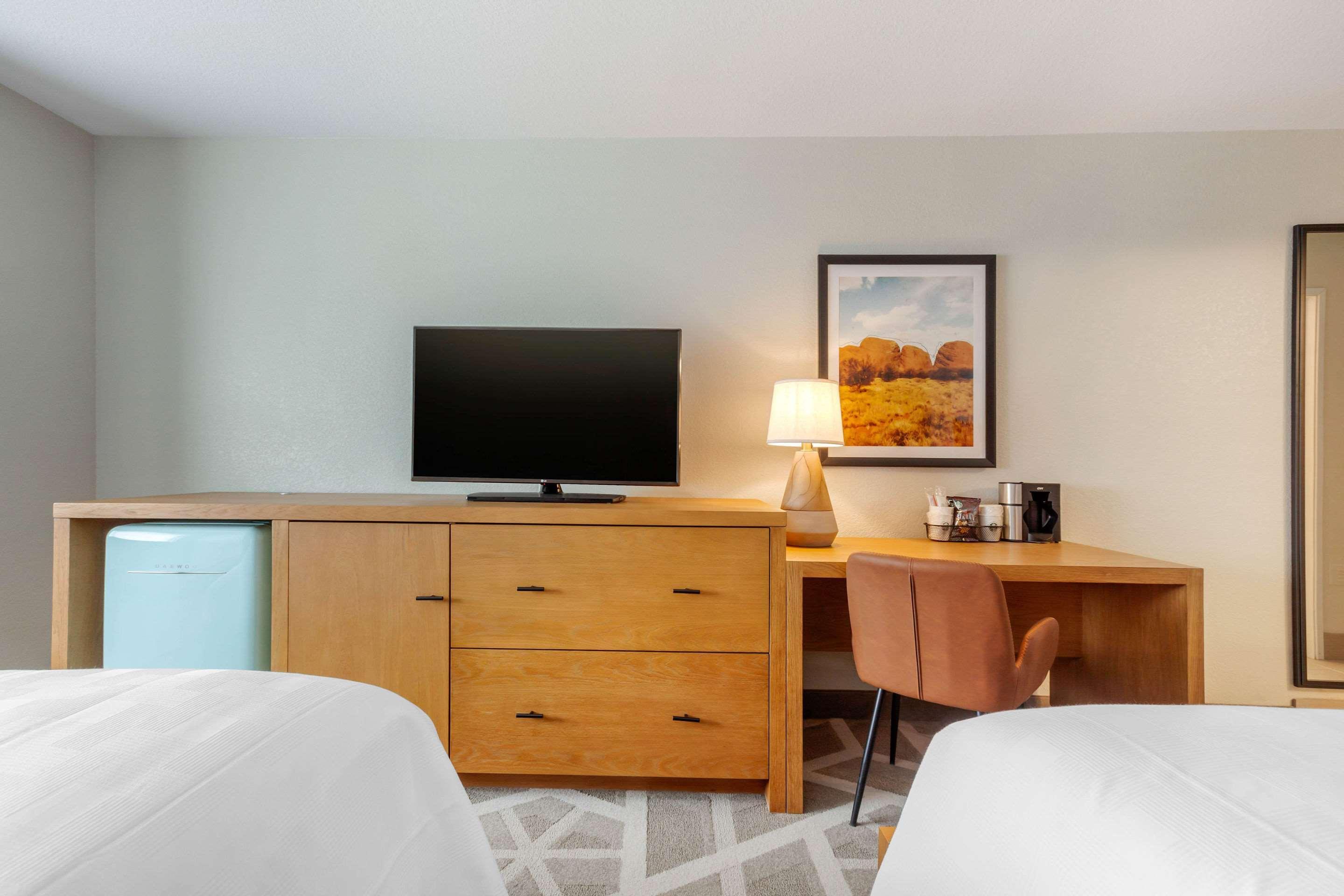 La Quinta Inn & Suites By Wyndham Tempe University, Phoenix Ngoại thất bức ảnh