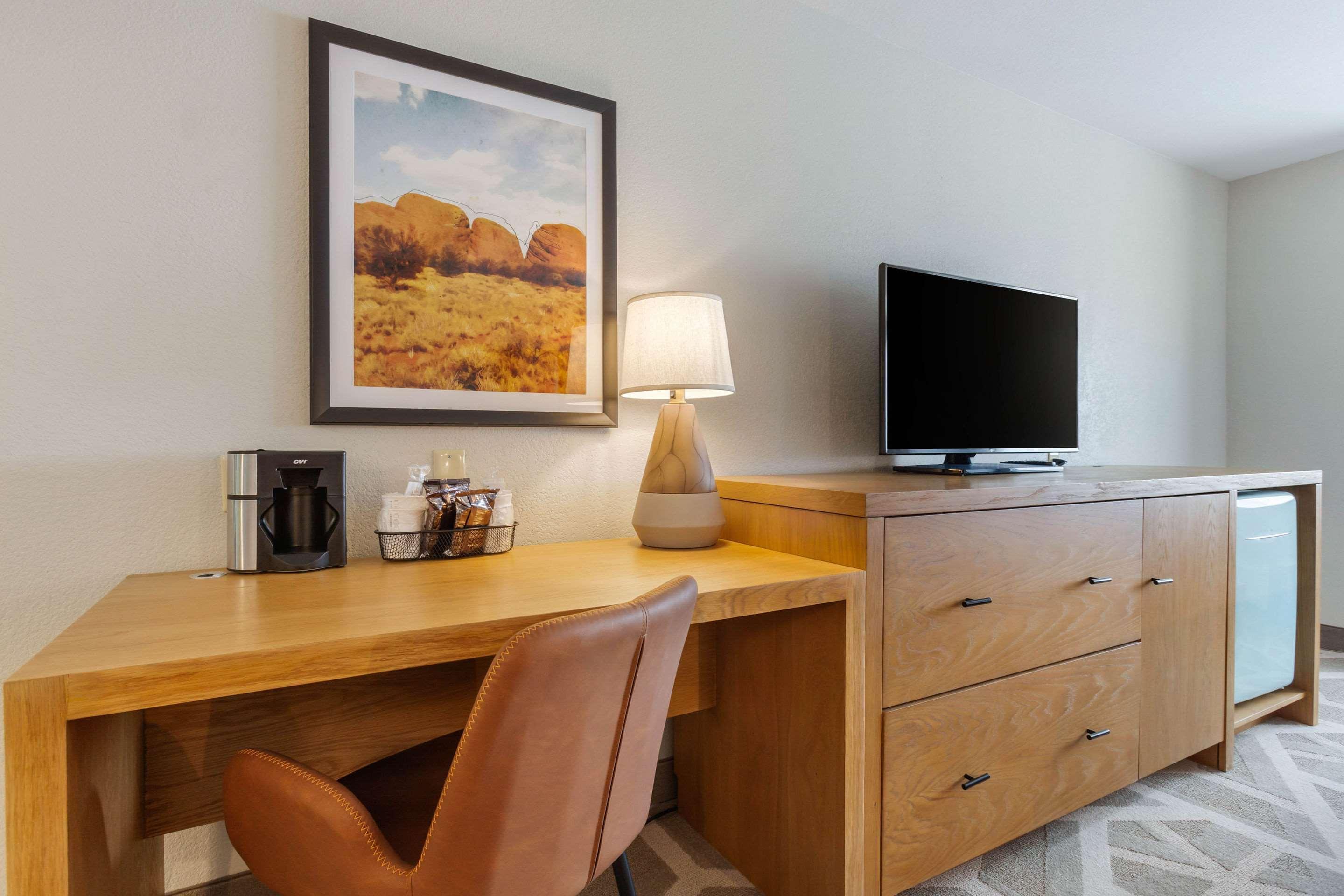 La Quinta Inn & Suites By Wyndham Tempe University, Phoenix Ngoại thất bức ảnh