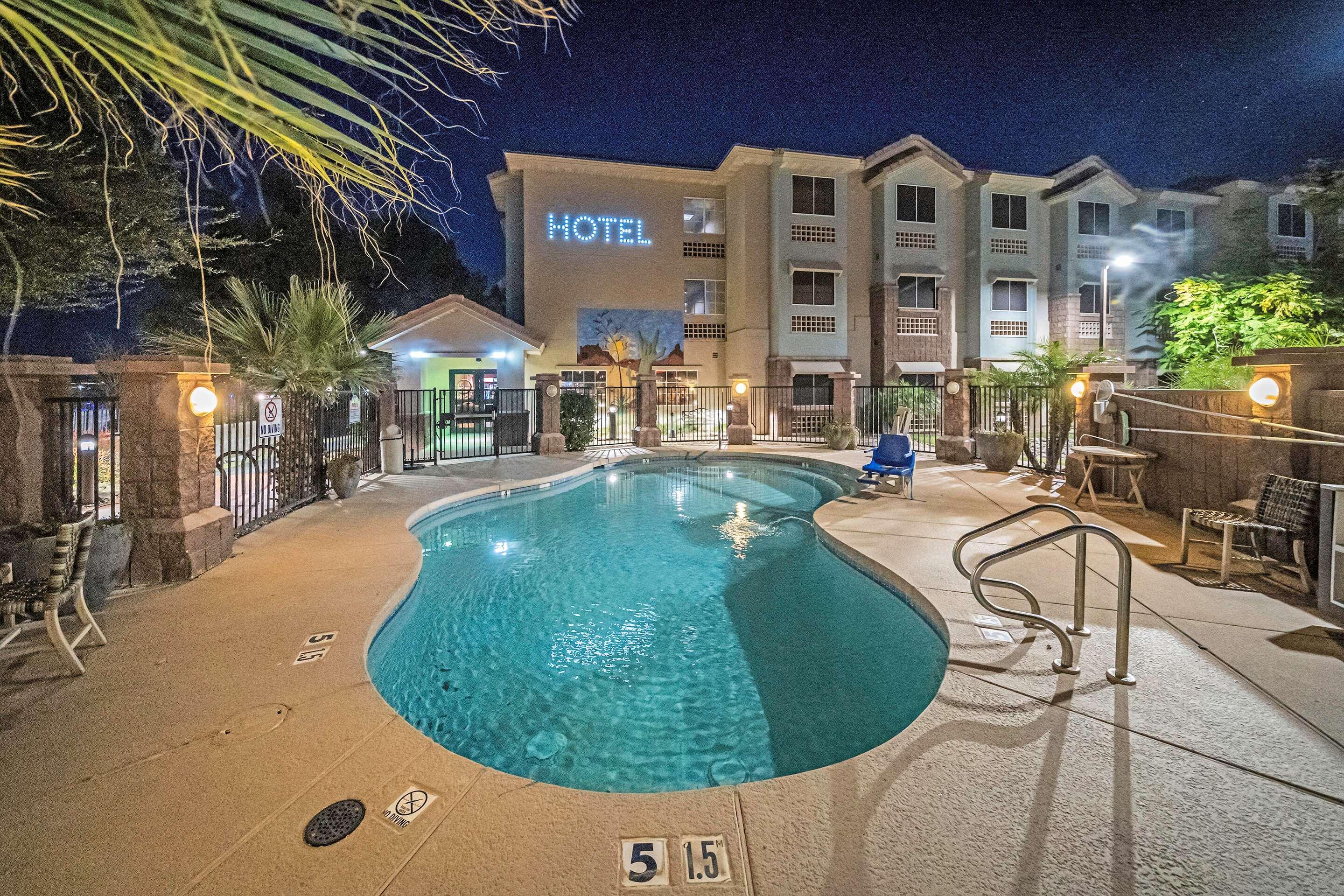 La Quinta Inn & Suites By Wyndham Tempe University, Phoenix Ngoại thất bức ảnh