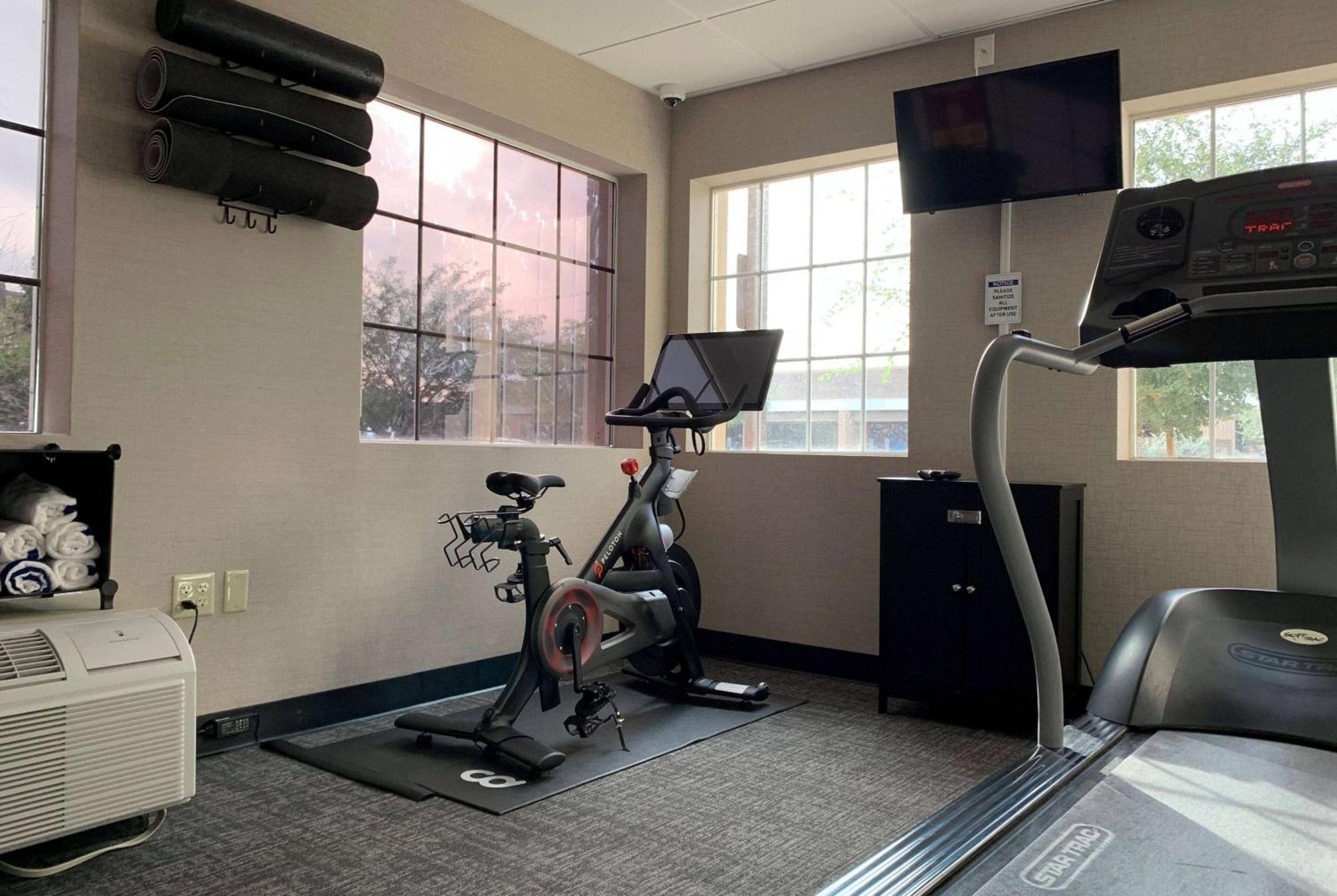 La Quinta Inn & Suites By Wyndham Tempe University, Phoenix Ngoại thất bức ảnh