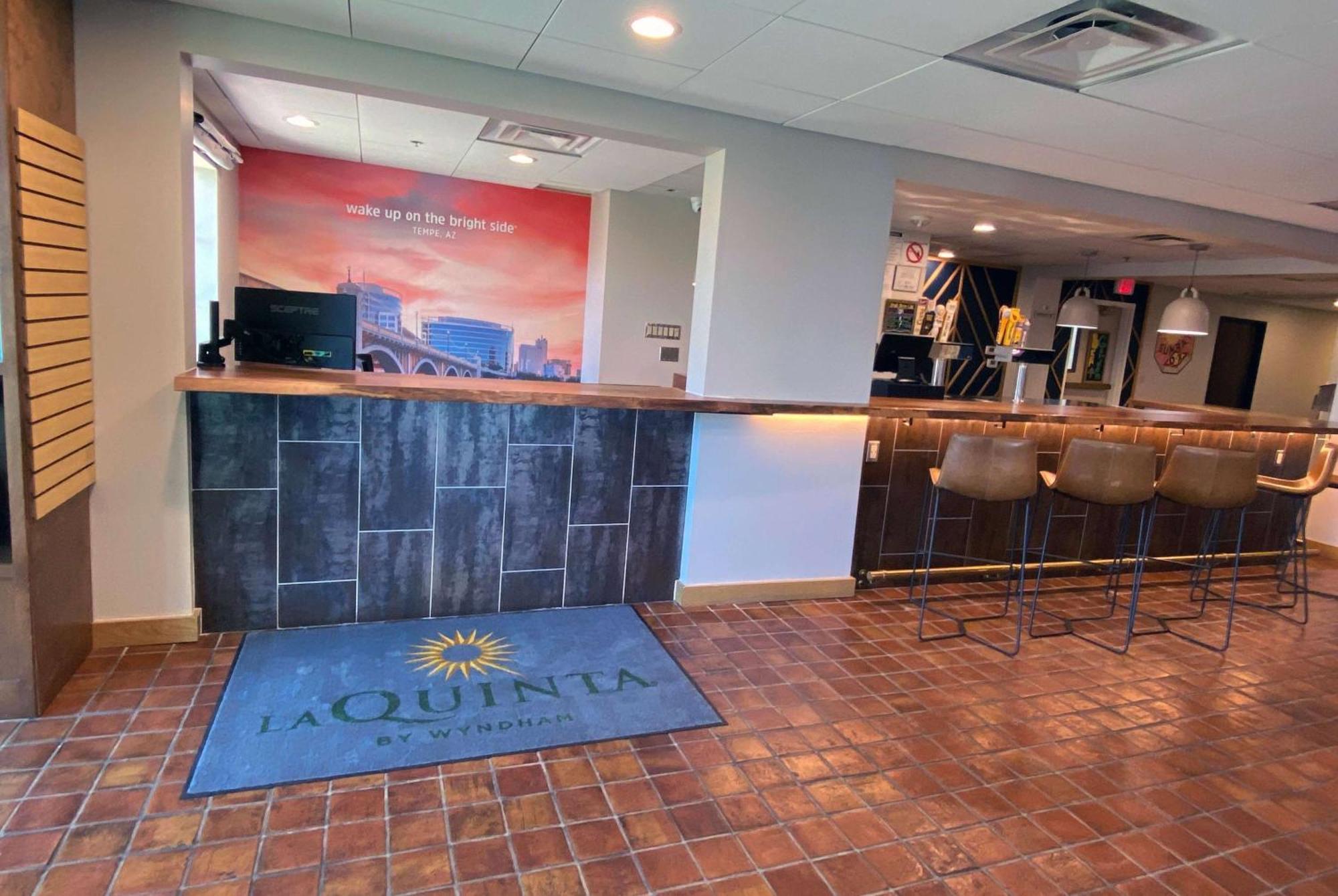 La Quinta Inn & Suites By Wyndham Tempe University, Phoenix Ngoại thất bức ảnh