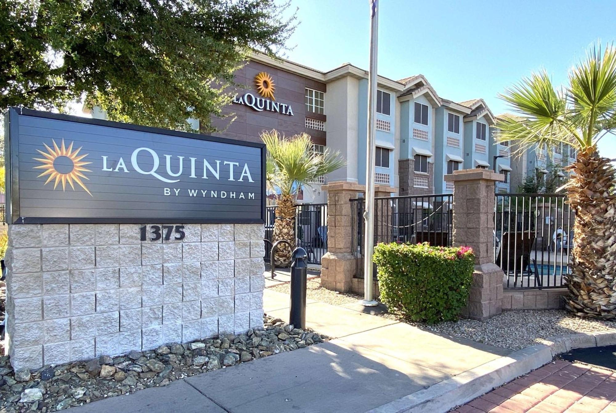La Quinta Inn & Suites By Wyndham Tempe University, Phoenix Ngoại thất bức ảnh